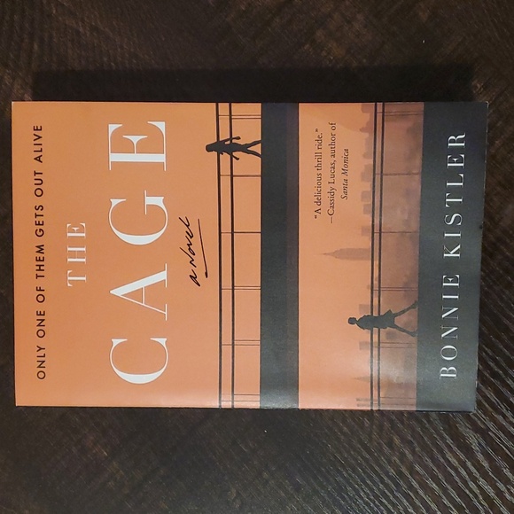 Adult Fiction book - The Cage - Picture 5 of 5